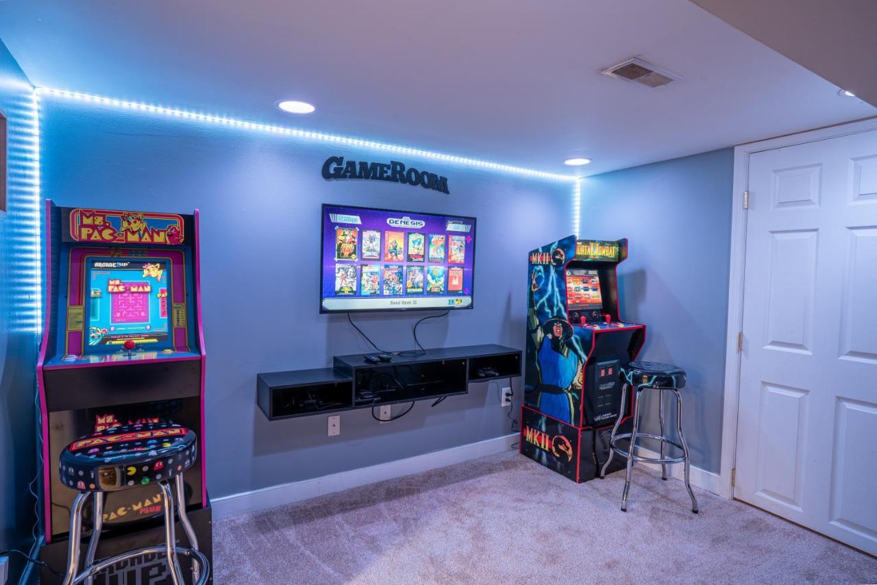 Cozy Townhouse Downtown W/ Game Room & Rooftop Baltimore Exteriör bild